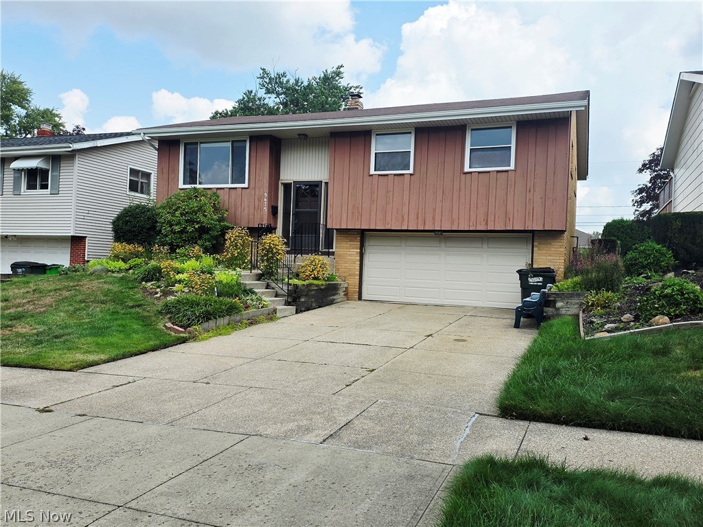 5675 Andover Boulevard Garfield Heights OH 44125