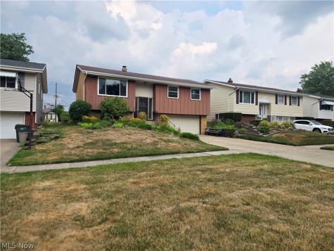 5675 Andover Boulevard Garfield Heights OH 44125