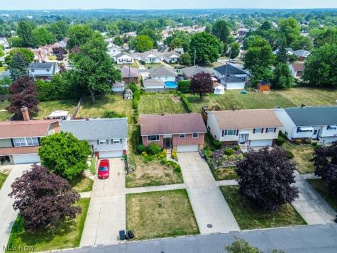 5675 Andover Boulevard Garfield Heights OH 44125
