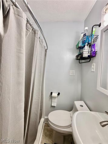 211 Morrison Avenue Cuyahoga Falls OH 44221