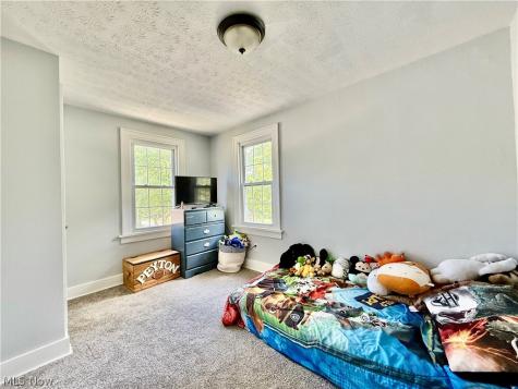 211 Morrison Avenue Cuyahoga Falls OH 44221