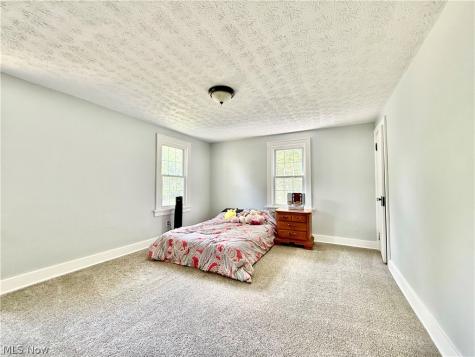 211 Morrison Avenue Cuyahoga Falls OH 44221