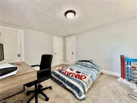 211 Morrison Avenue Cuyahoga Falls OH 44221