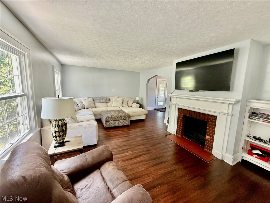 211 Morrison Avenue Cuyahoga Falls OH 44221