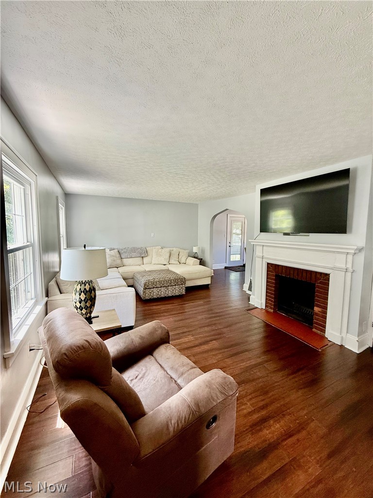 211 Morrison Avenue Cuyahoga Falls OH 44221