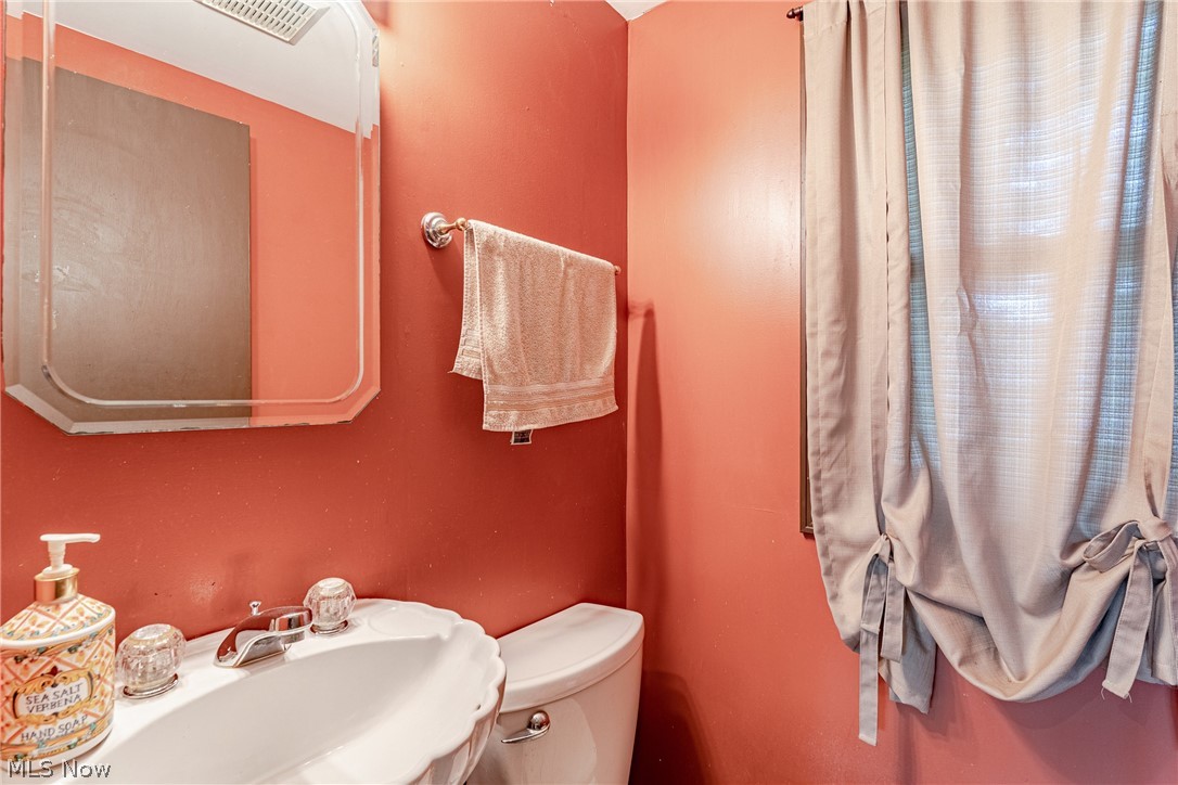 193 Timberlane Drive Northfield OH 44067