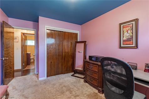 193 Timberlane Drive Northfield OH 44067