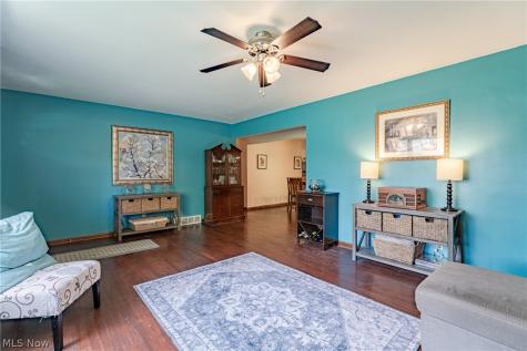 193 Timberlane Drive Northfield OH 44067