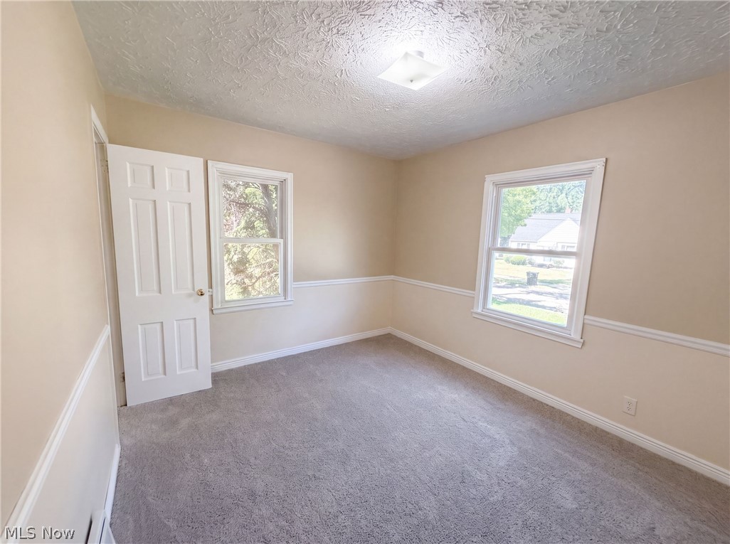 841 Chinook Avenue Akron OH 44305