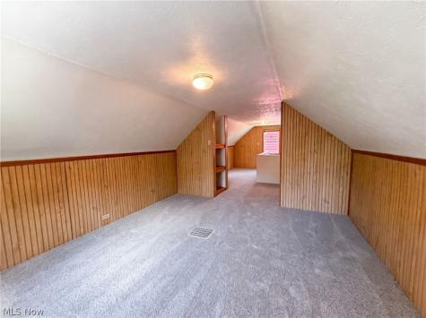 841 Chinook Avenue Akron OH 44305