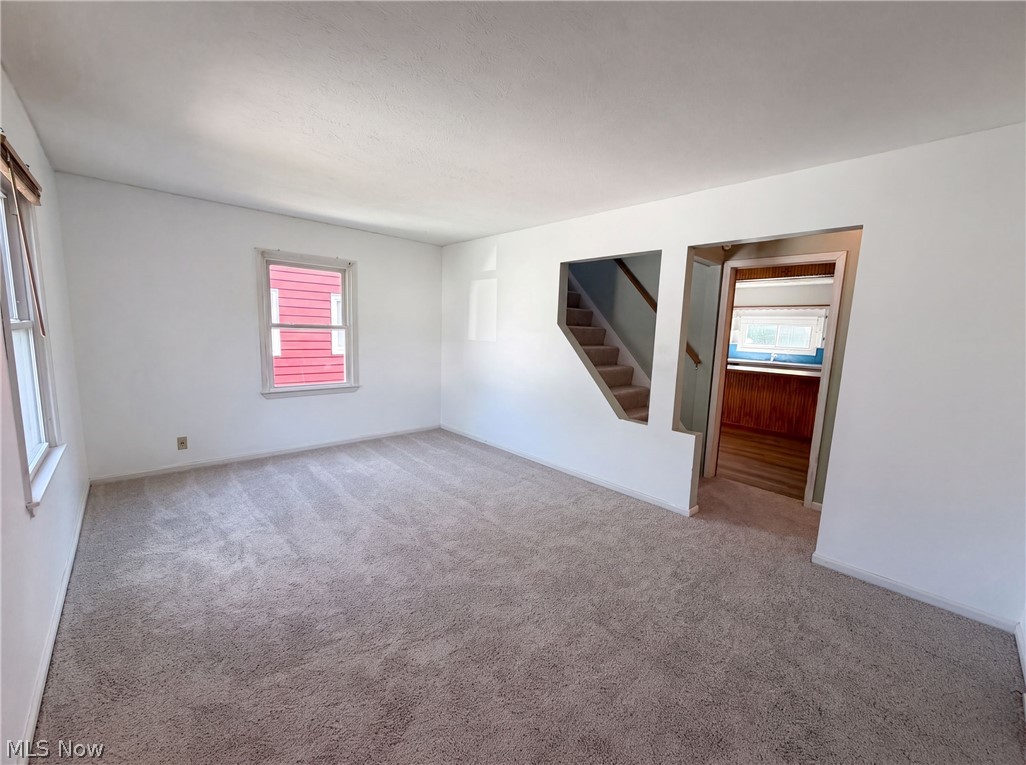841 Chinook Avenue Akron OH 44305