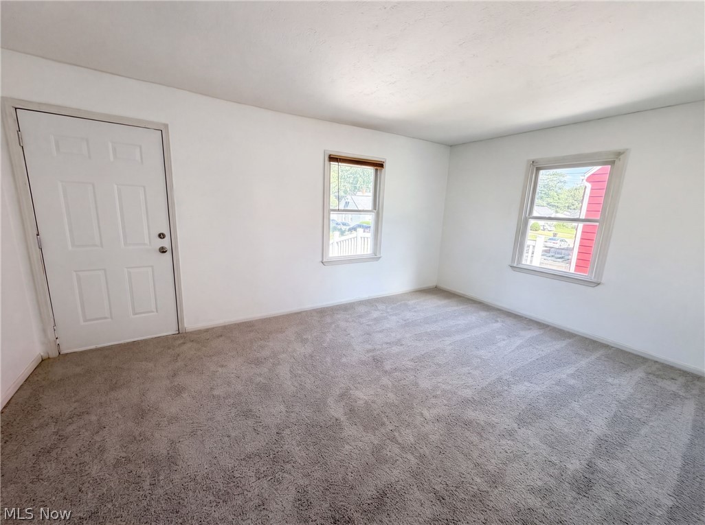 841 Chinook Avenue Akron OH 44305