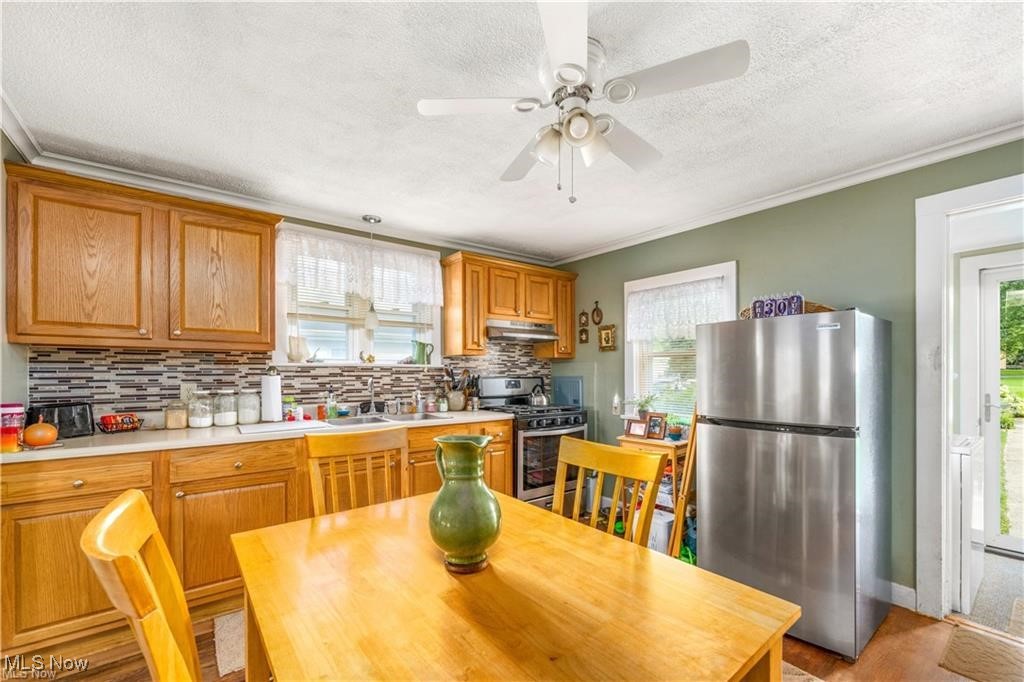 35 Bayview Beloit OH 44609