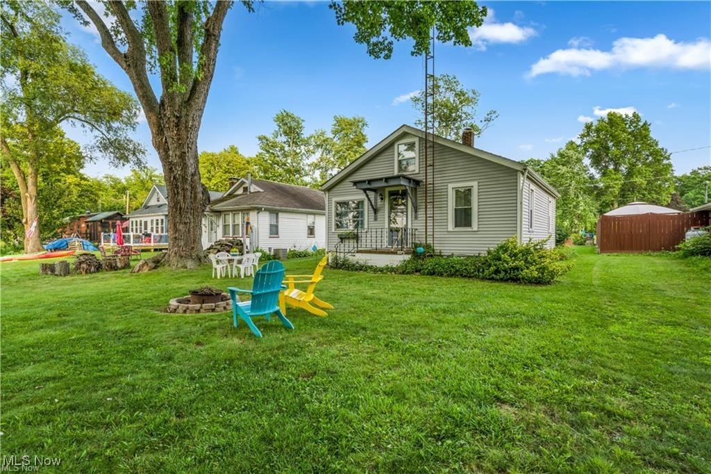 35 Bayview Beloit OH 44609