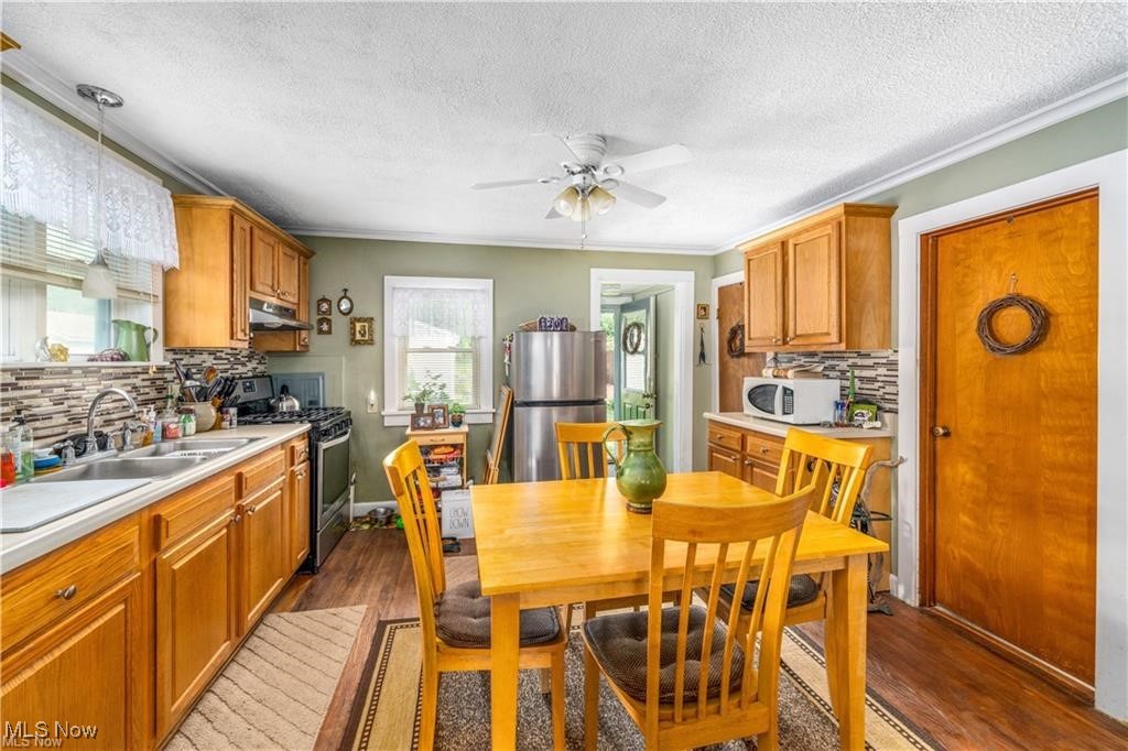 35 Bayview Beloit OH 44609