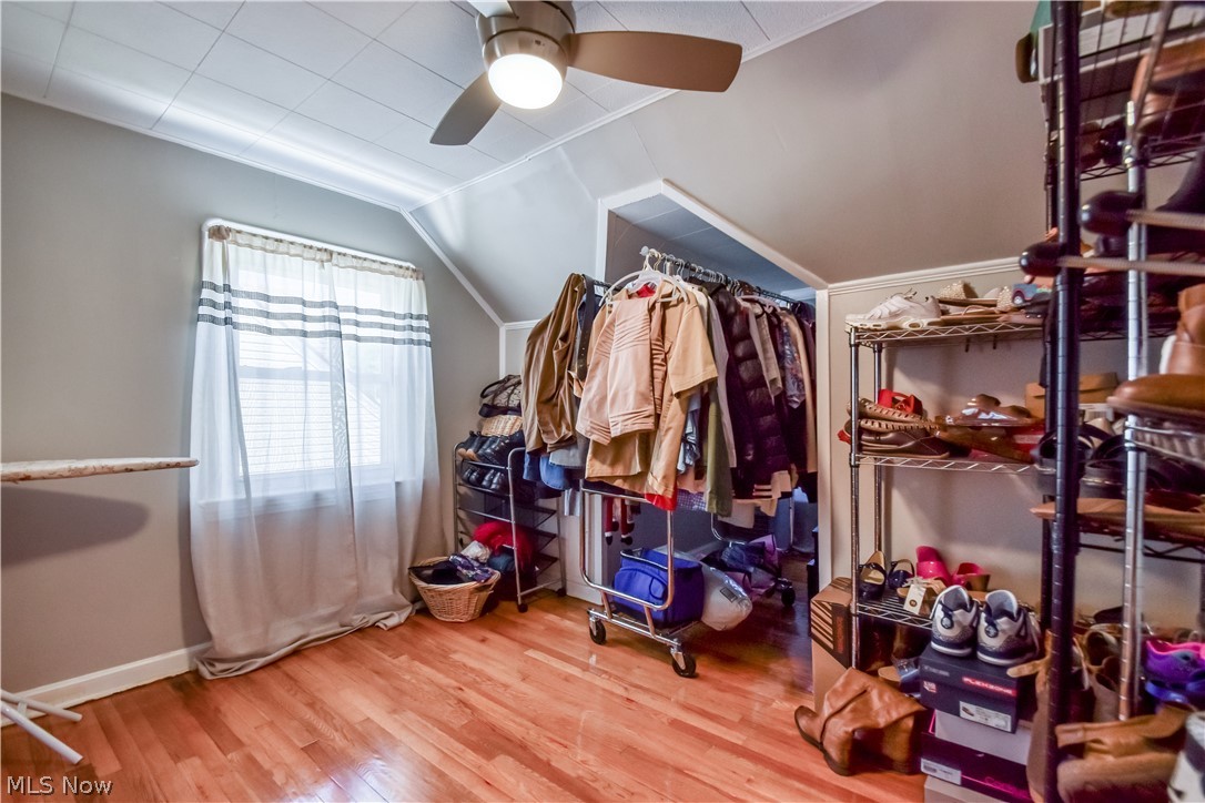 864 Medford Road Cleveland Heights OH 44121