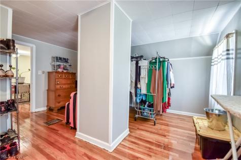 864 Medford Road Cleveland Heights OH 44121