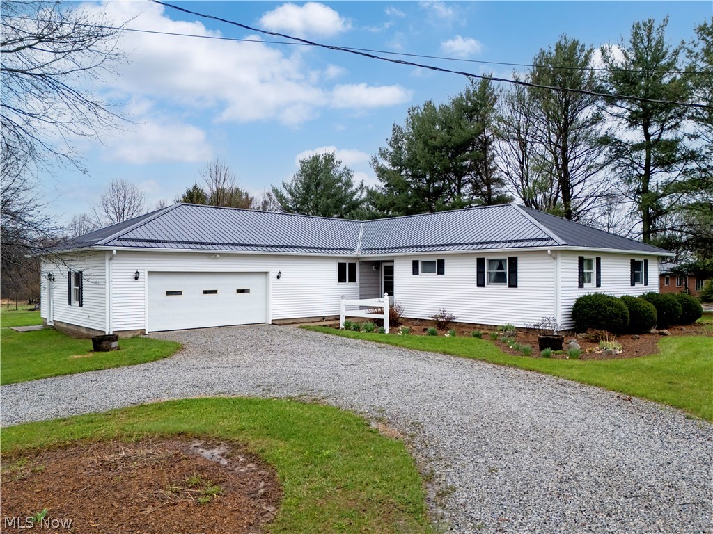 2180 S Carr Road Orrville OH 44667
