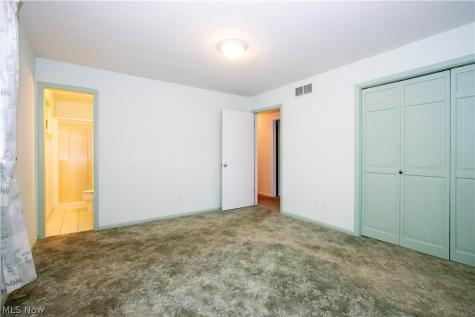 2180 S Carr Road Orrville OH 44667
