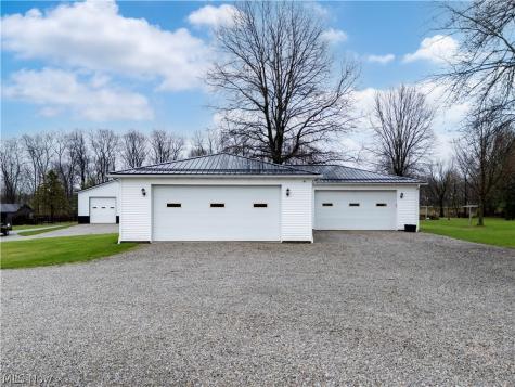 2180 S Carr Road Orrville OH 44667