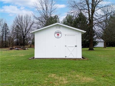 2180 S Carr Road Orrville OH 44667