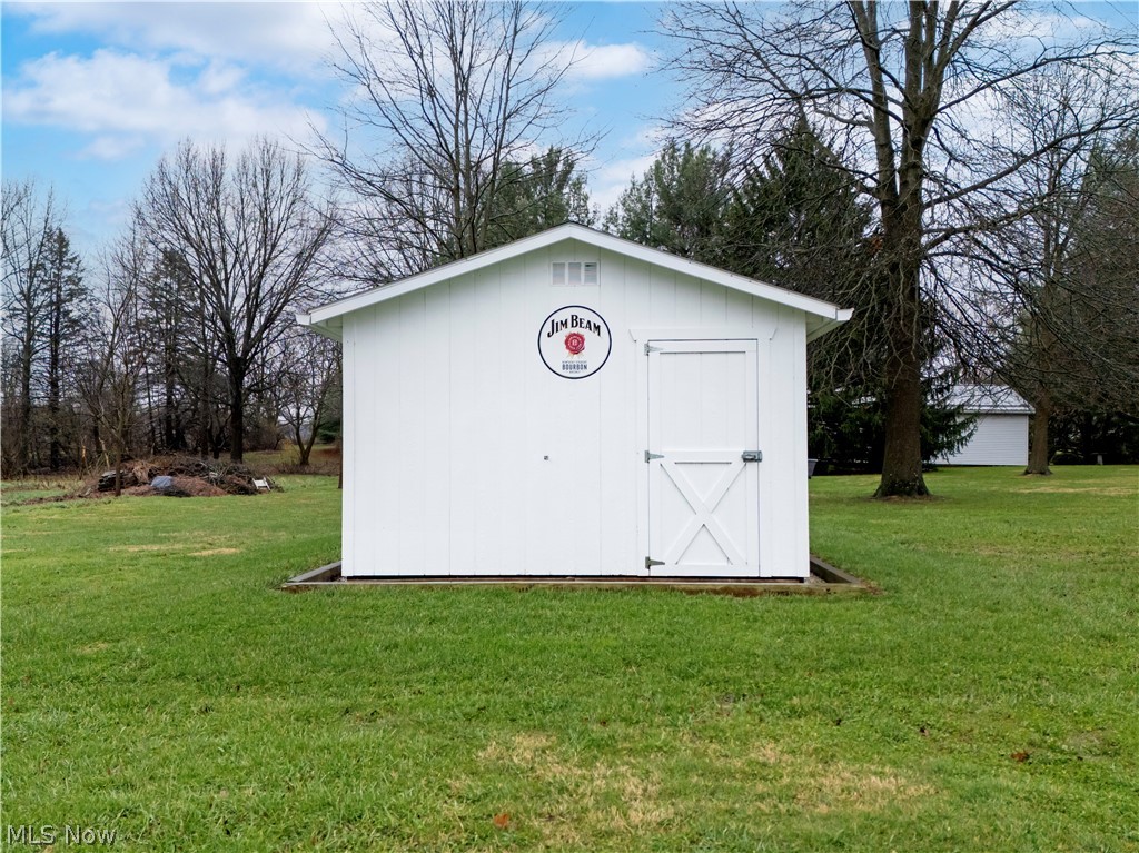 2180 S Carr Road Orrville OH 44667