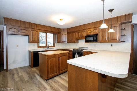 2180 S Carr Road Orrville OH 44667