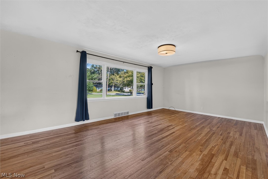 4223 Canterbury Road North Olmsted OH 44070