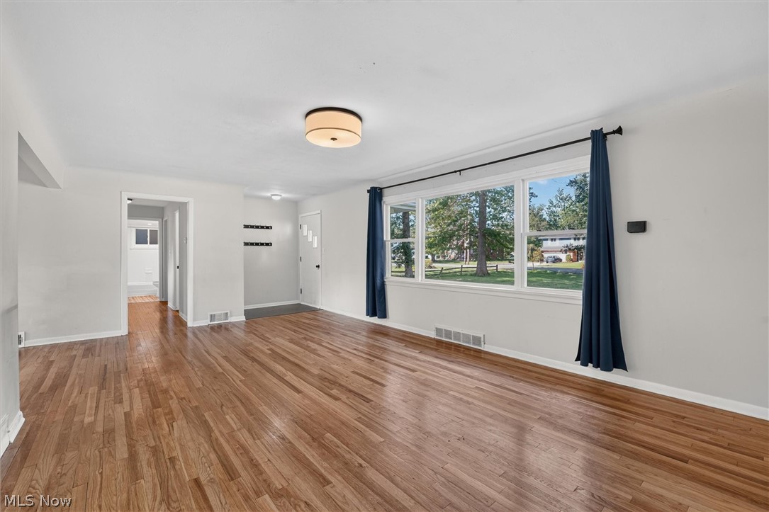 4223 Canterbury Road North Olmsted OH 44070