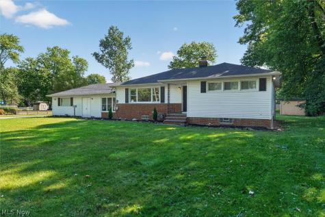 4223 Canterbury Road North Olmsted OH 44070