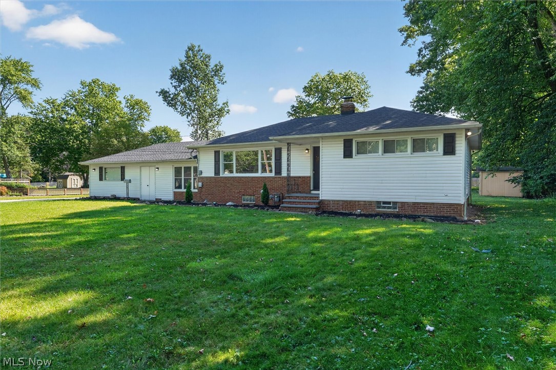 4223 Canterbury Road North Olmsted OH 44070