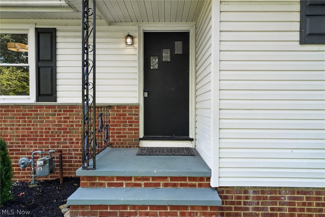 4223 Canterbury Road North Olmsted OH 44070