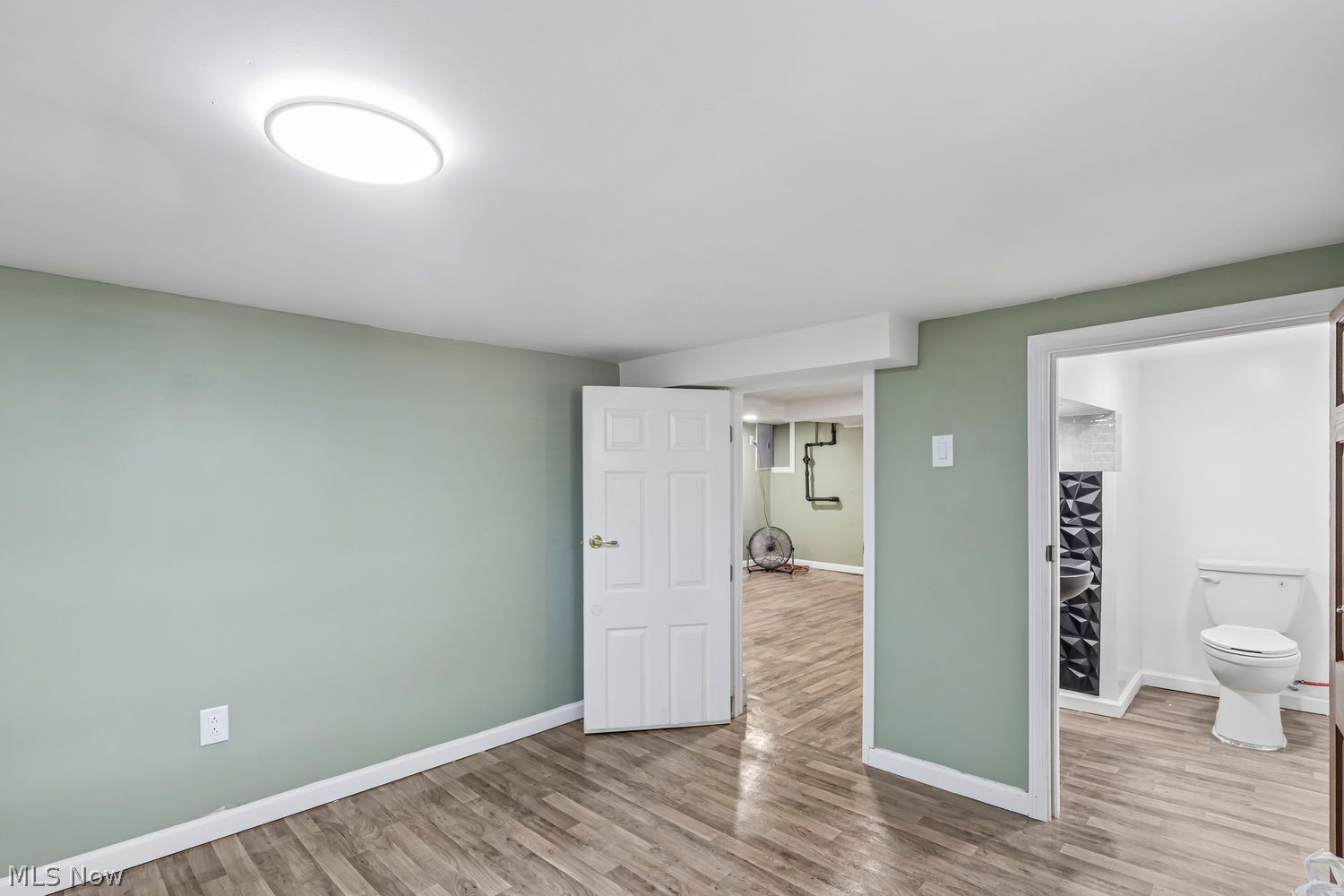 1057 Willard Avenue SE Warren OH 44484