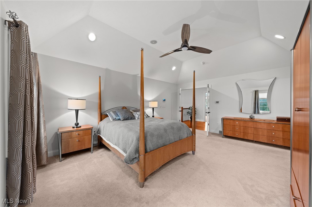 343 Glasgow Drive Highland Heights OH 44143
