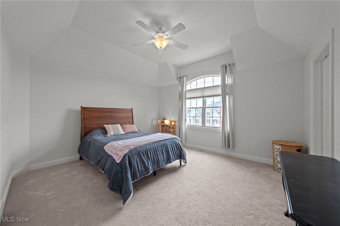 343 Glasgow Drive Highland Heights OH 44143