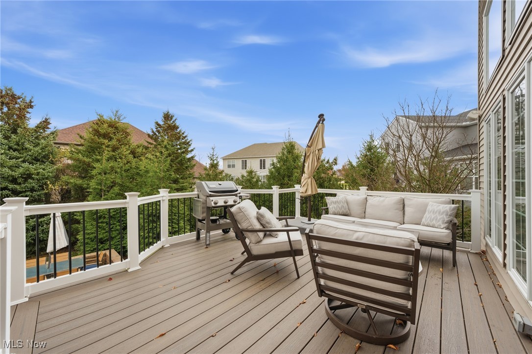 343 Glasgow Drive Highland Heights OH 44143
