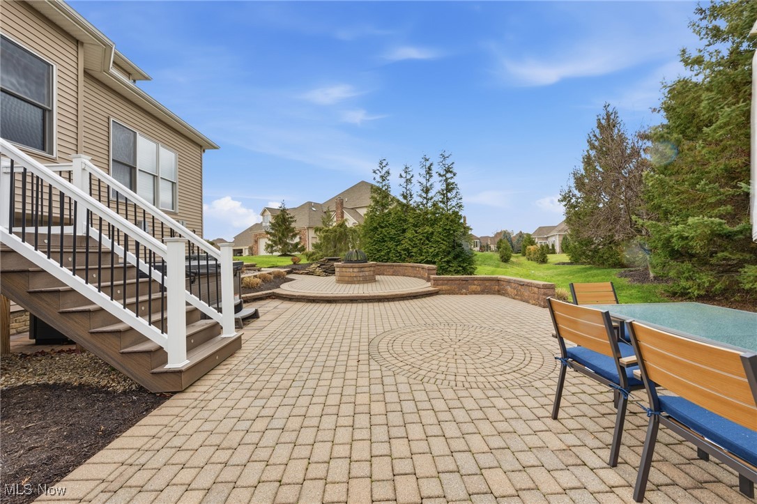 343 Glasgow Drive Highland Heights OH 44143