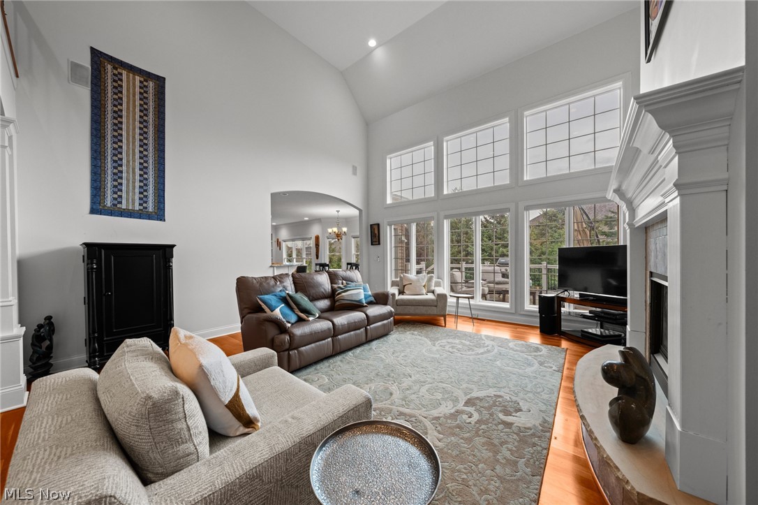 343 Glasgow Drive Highland Heights OH 44143