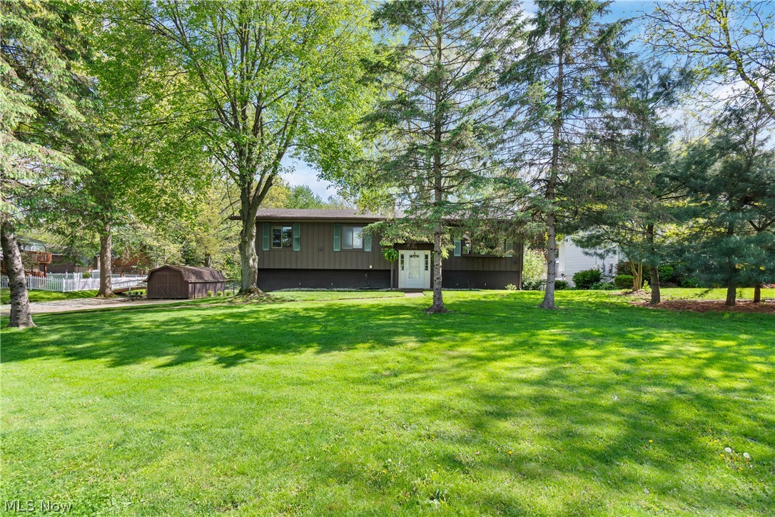 370 Applegrove Street NE North Canton OH 44720