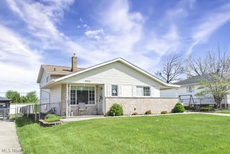 8702 Cambridge Drive Parma OH 44129