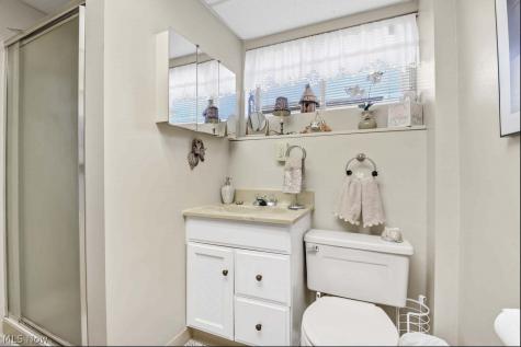 8702 Cambridge Drive Parma OH 44129