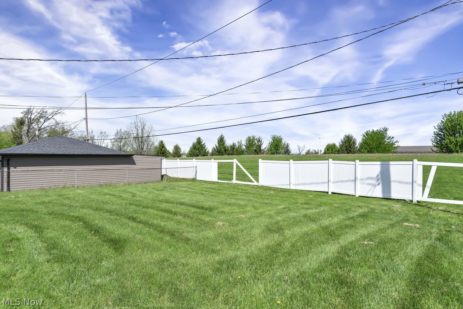 8702 Cambridge Drive Parma OH 44129