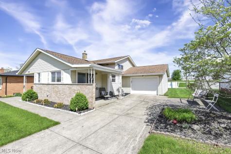 8702 Cambridge Drive Parma OH 44129