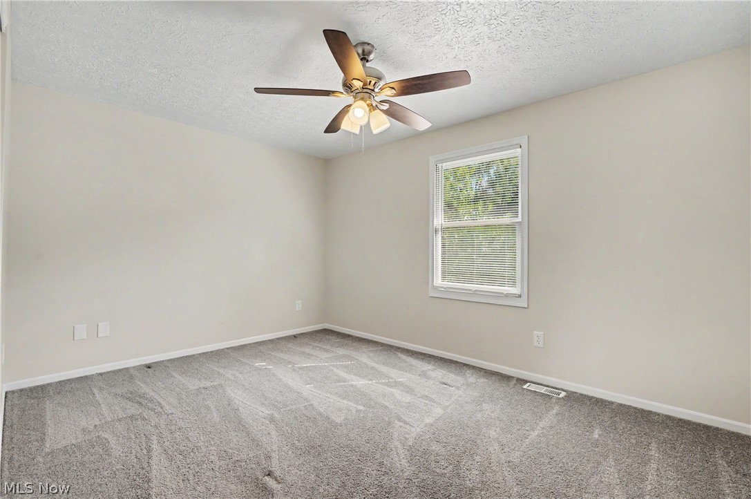 251 Caladonia Avenue Akron OH 44333