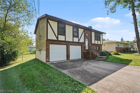 251 Caladonia Avenue Akron OH 44333
