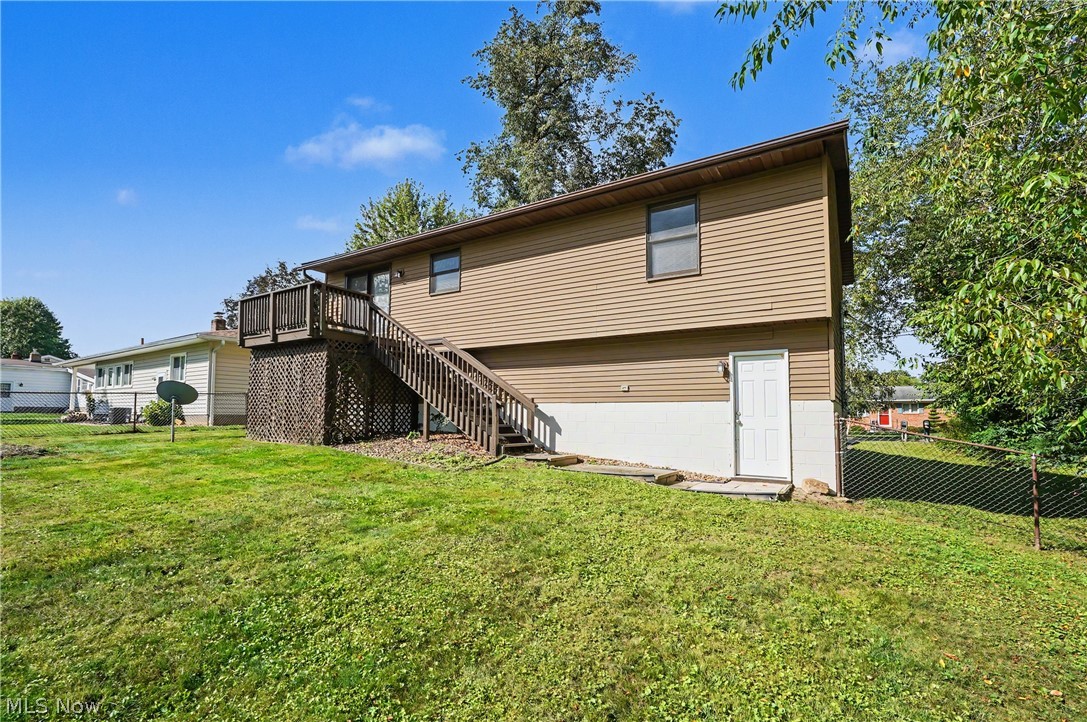 251 Caladonia Avenue Akron OH 44333