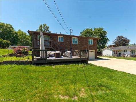 5326 Hillsboro Avenue SE Canton OH 44707