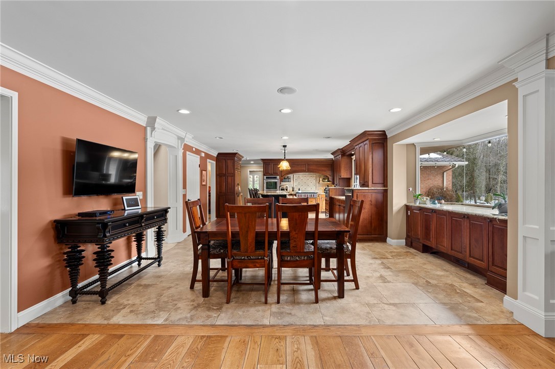 2503 Snowberry Lane Pepper Pike OH 44124