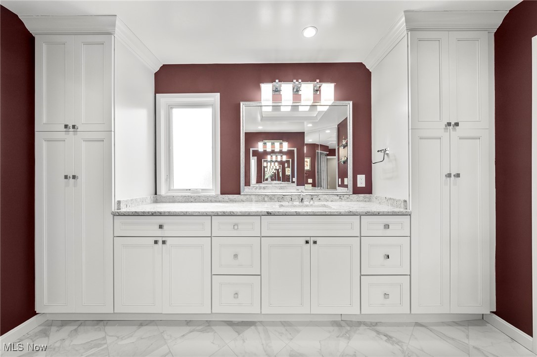 2503 Snowberry Lane Pepper Pike OH 44124