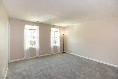291 Karson Drive Akron OH 44312
